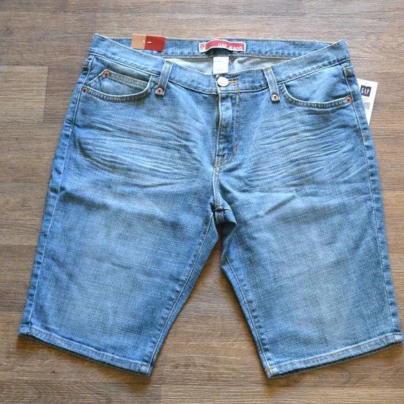 GAP Pants - NWT Gap Denim Jean Bermuda Shorts Women Size 10
